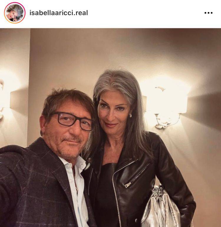 Isabella e Fabio, felici ed innamorati