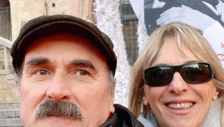 Flaminio e Fiorella “tranquilli e abitudinari” dicono i vicini. Ma arrivano i problemi economici e muoiono entrambi Flaminio e Fiorella “tranquilli e abitudinari” dicono i vicini. Ma arrivano i problemi economici e muoiono entrambi