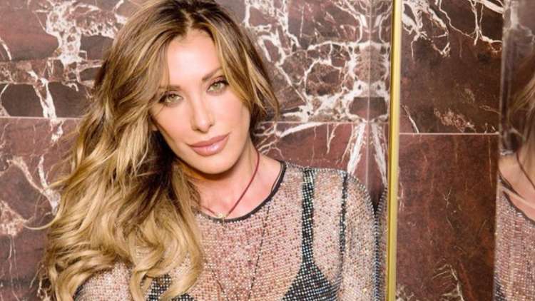 sabrina salerno dettaglio