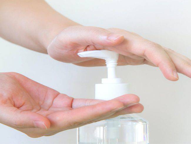 Dispenser gel: è la cosa con più germi che potete toccare