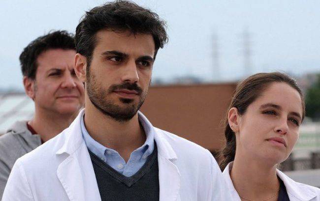 Doc 2-nelle tue mani: Perchè hanno fatto morire Lorenzo? Ecco la verità