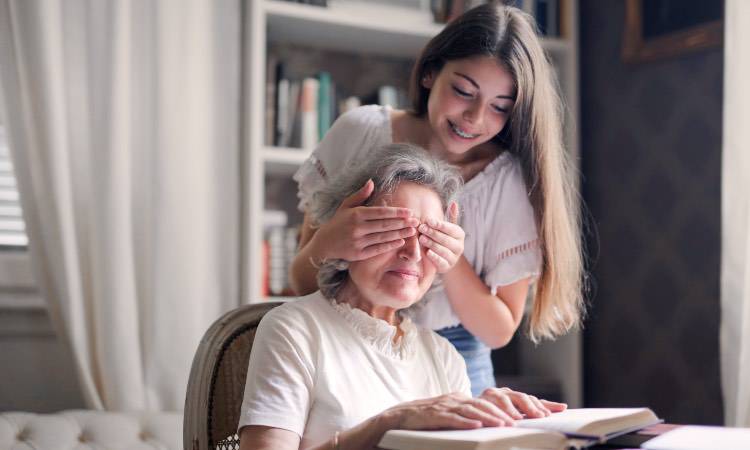 Il rapporto nonno-nipote produce effetti benefici