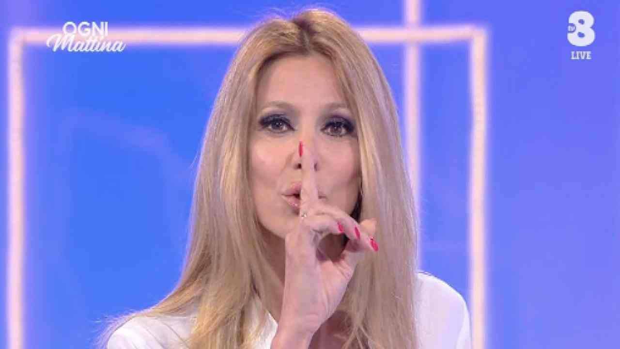 Adriana Volpe parole shock contro Sonia Bruganelli