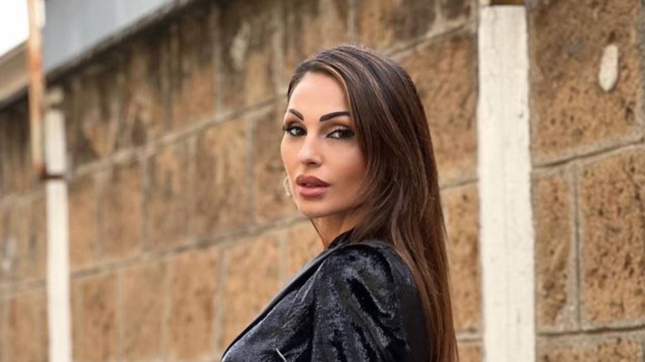 anna tatangelo annuncio