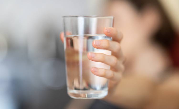 Il segreto di ogni dieta: bere molta acqua