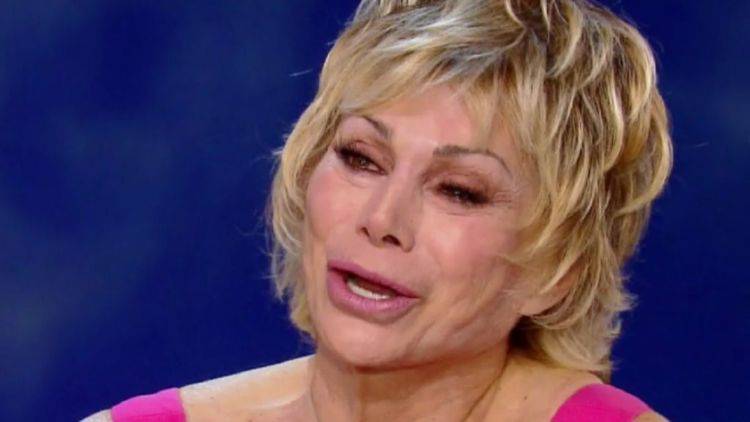 carmen russo verissimo cosa è successo