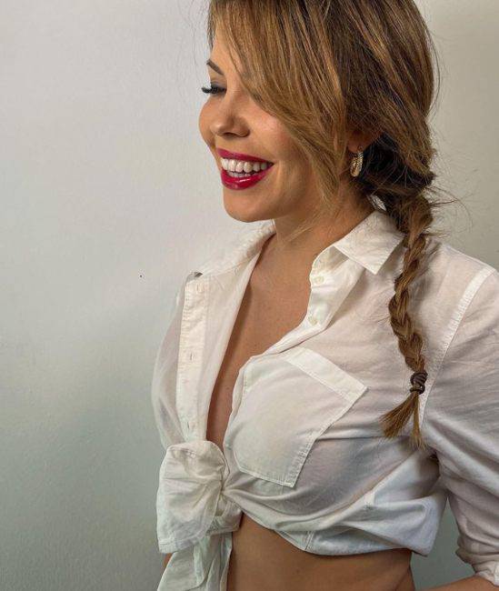 costanza caracciolo