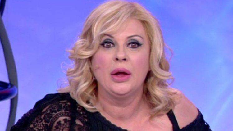 uomini e donne tina flirt giucas