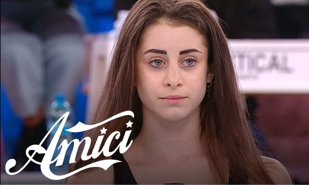 Amici 21 Alice del Frate la triste confessione