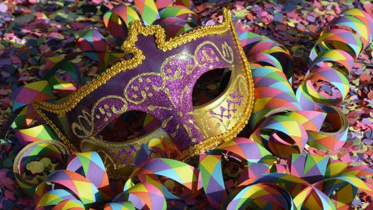 Carnevale e chiacchiere (Pixabay)