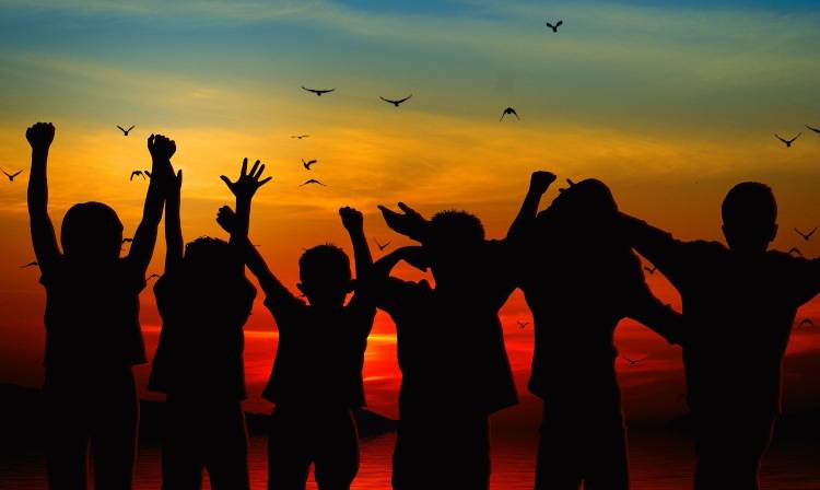 Febbraio sinonimo di felicità per tre segni zodiacali (Pixabay)