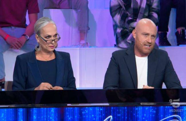 amici 21 eliminazioni