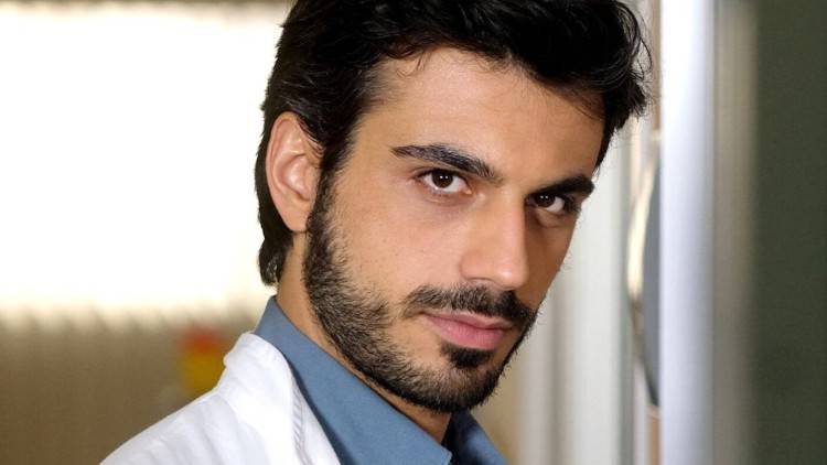 Lorenzo (TV SOAP)
