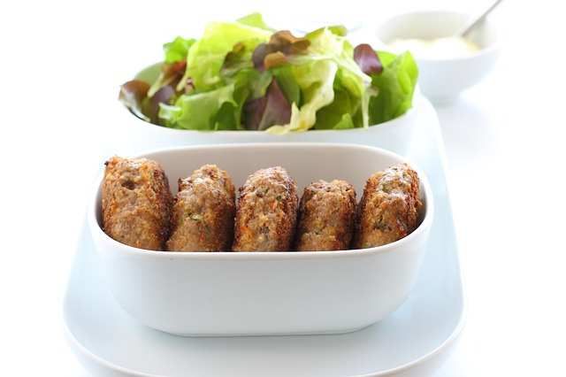 Polpette di zucchina: il trucco per farle mangiare anche ai bambini!