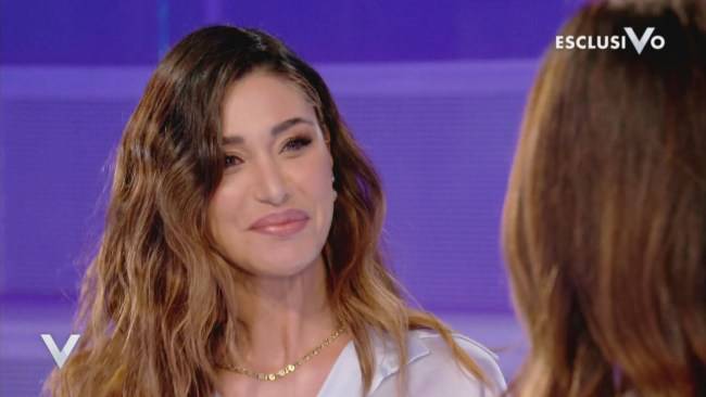 belen gesto stefano de martino