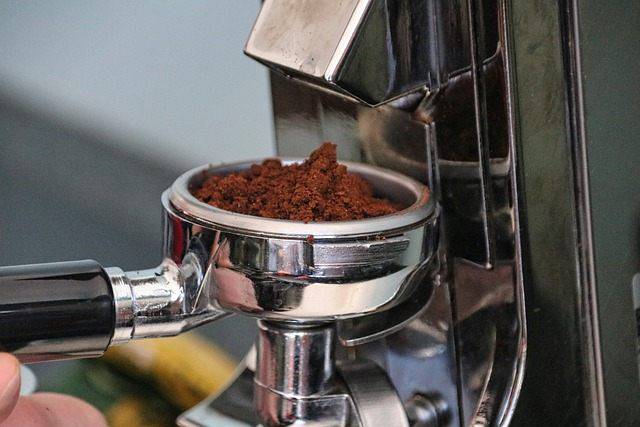 fondi caffè acqua