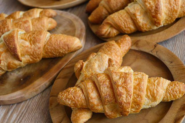 Cornetti fatta in casa: ottimi e senza lievitazione