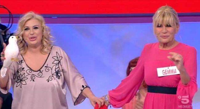 uomini e donne shock tina