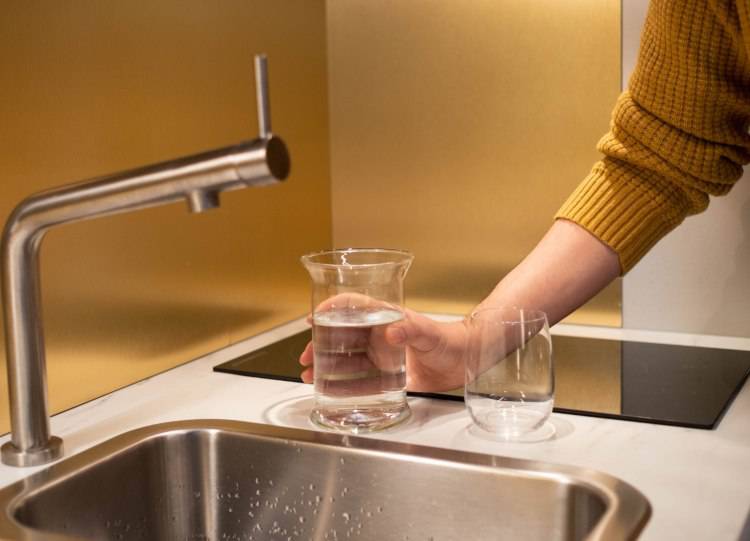 Acqua del rubinetto: è davvero pericolosa? (Pexels)