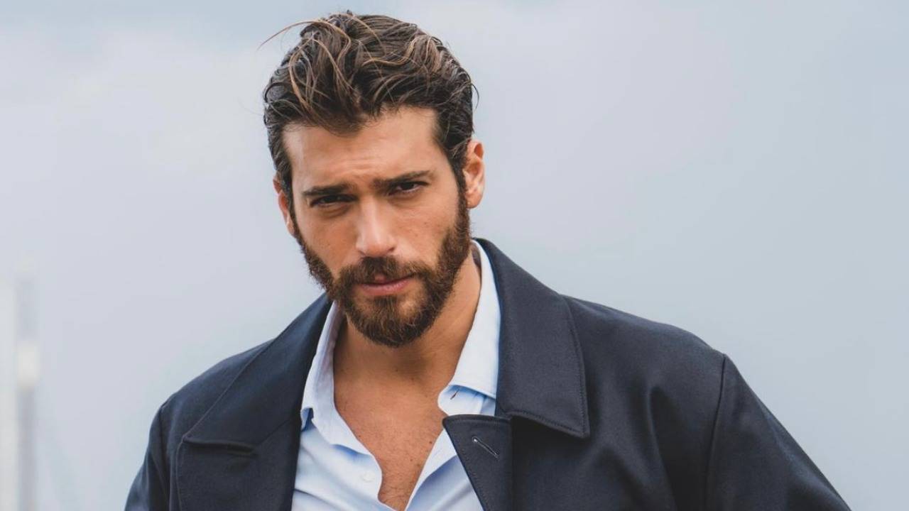 Can Yaman shock: è successo, deve farlo per forza! Can Yaman shock: è successo, deve farlo per forza!