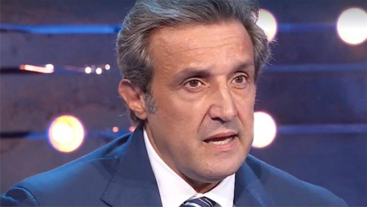 Flavio Insinna (Trending News)