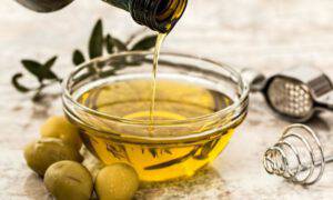 olio extra vergine oliva contraffatto 