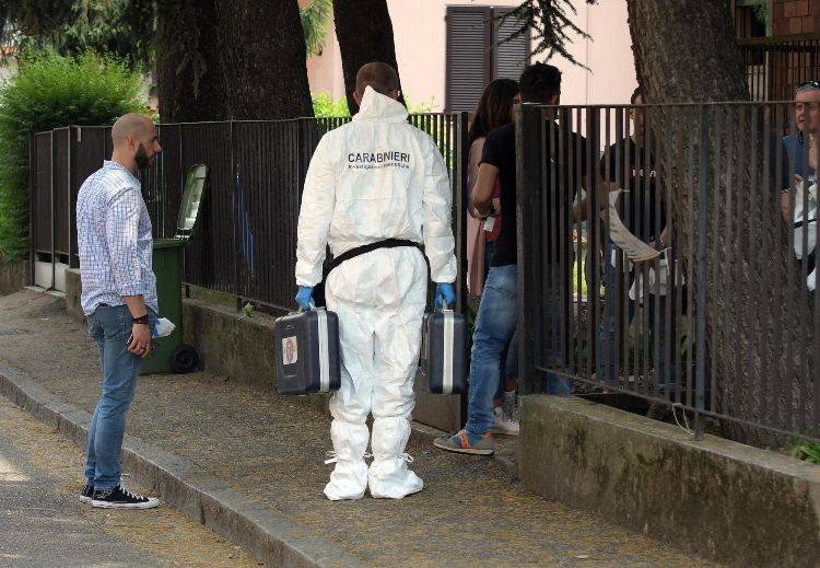 Milano, anziana nella vasca da bagno decapitata e sezionata. Fermata la figlia 6 omicidiomelzo leggilo.org 27 5 22 1