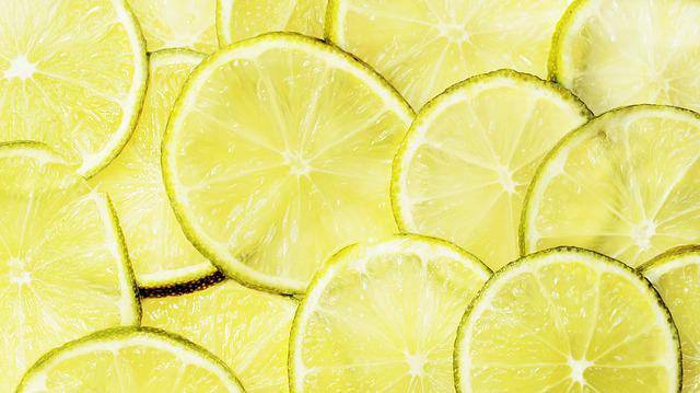 Pesto al limone: freschissimo e super veloce