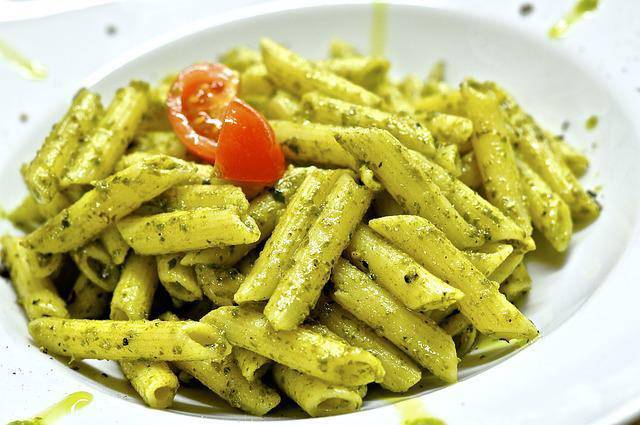 Pesto al limone: freschissimo e super veloce