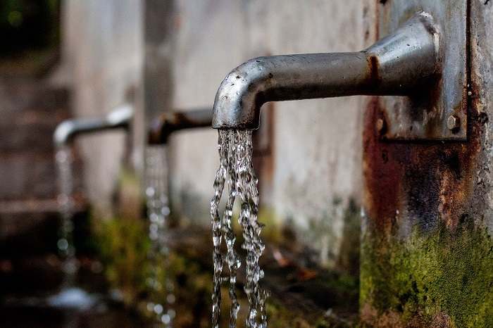 Emergenza acqua: come ci si dovrà comportare?