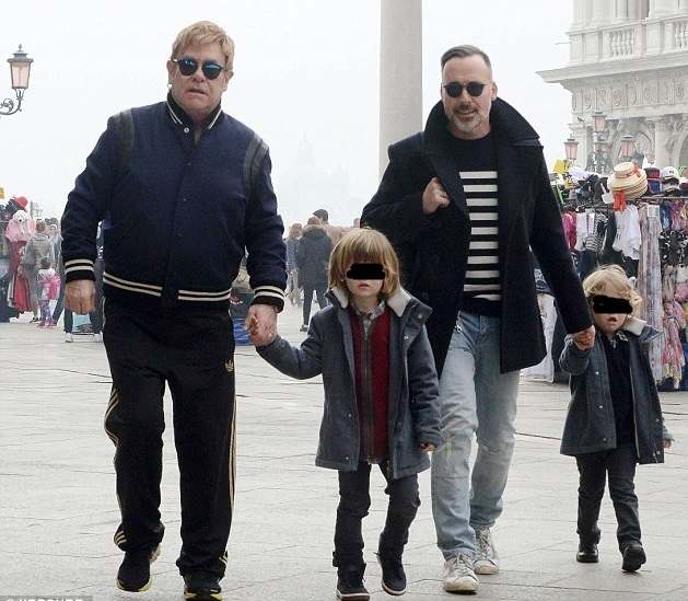 Elton John: ecco i suoi figli