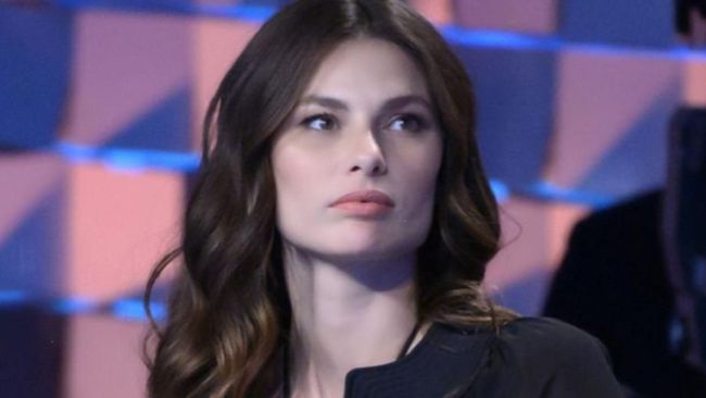 dayane mello shock carabinieri