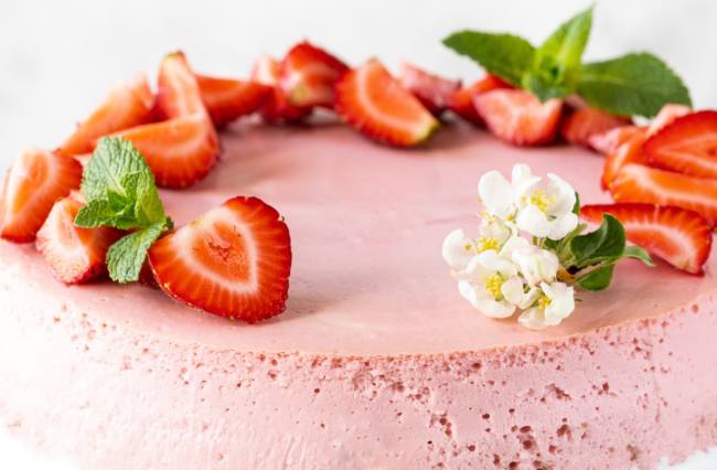 Mousse alle fragole: dietetica e velocissima ma super buona