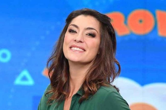 elisa isoardi segreto