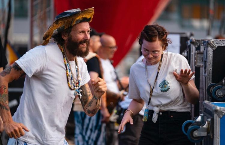 Jovanotti insieme alla figlia Teresa (Instagram)