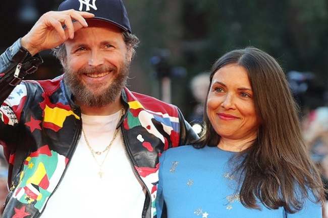 Jovanotti: la moglie è bellissima e dopo la crisi sono sempre più uniti