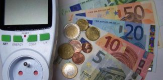 Bolletta della luce_ come risparmiare veramente