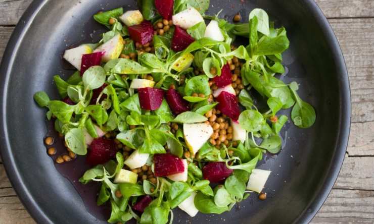 Insalata in busta al supermercato_ massima attenzione a questo dettaglio!