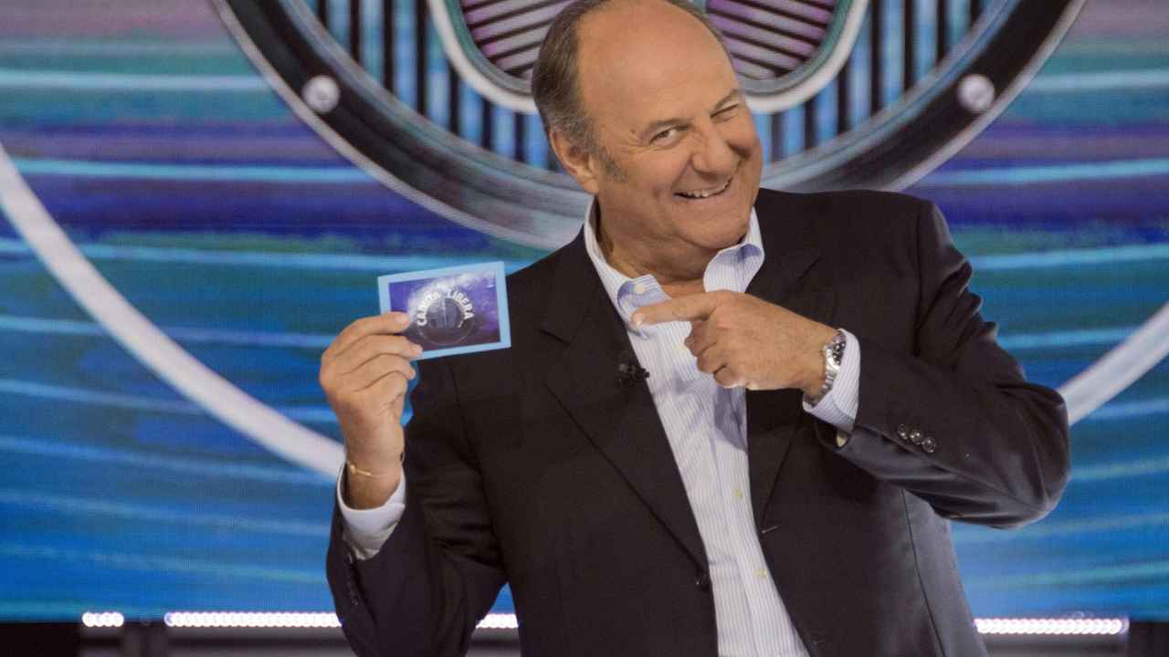 Gerry Scotti shock: mai visto così, la foto che stupisce 8 gerry.scotti leggilo.org 18.09.2022 1