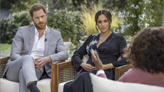 harry meghan furiosi carlo