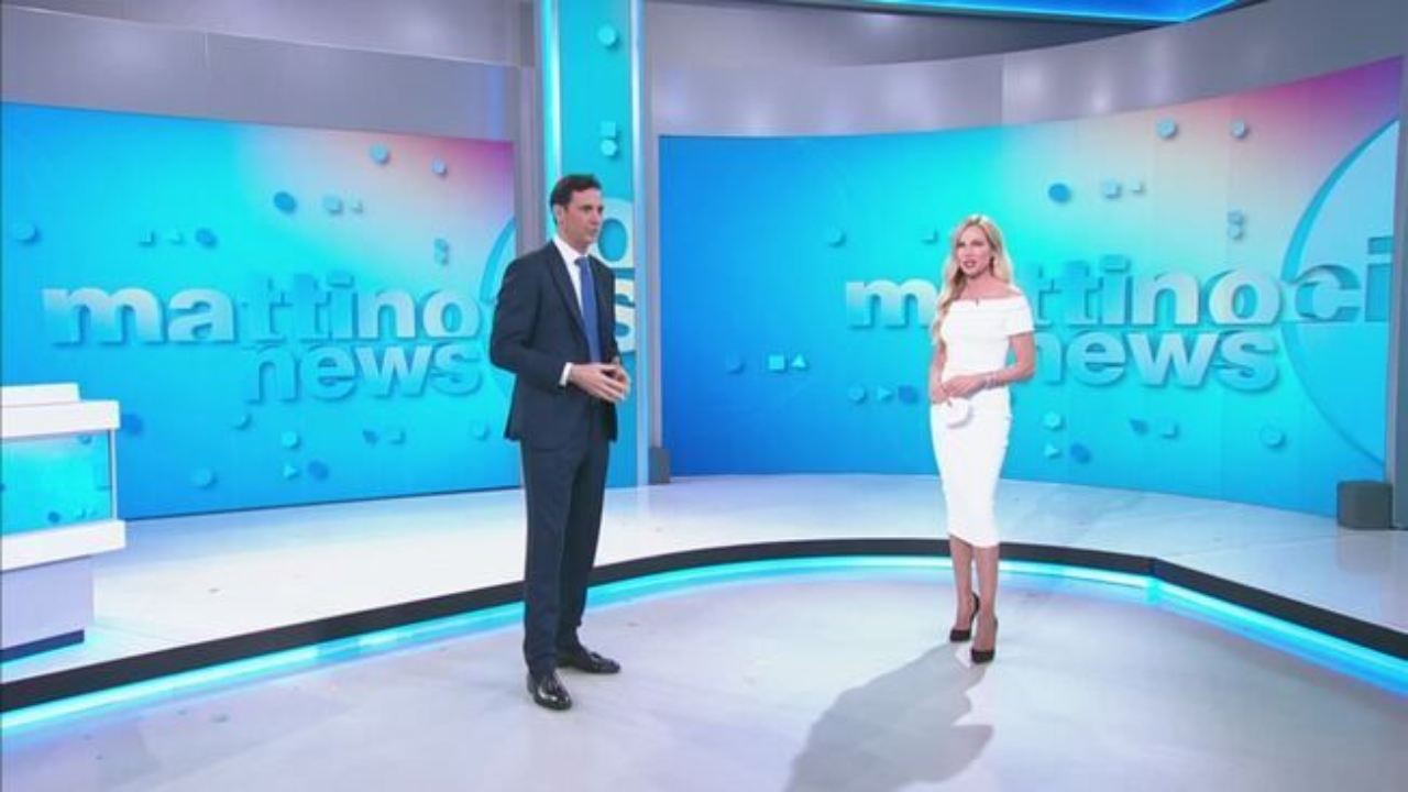 Mattino 5 cambia programmazione