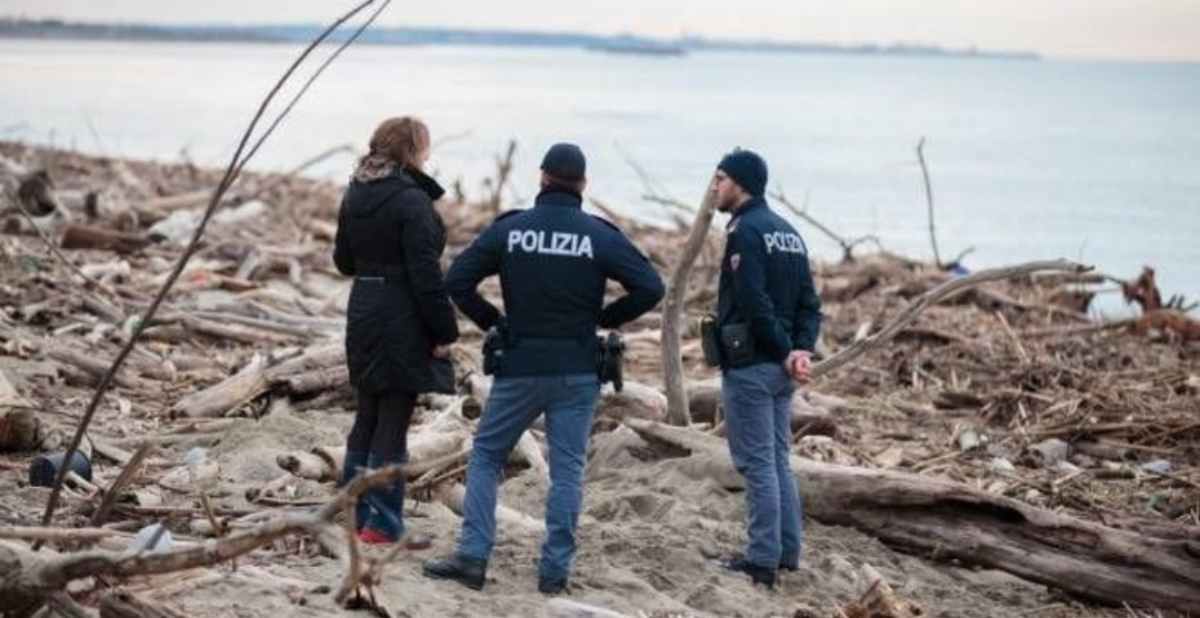 Trovati due cadaveri sul litorale pisano