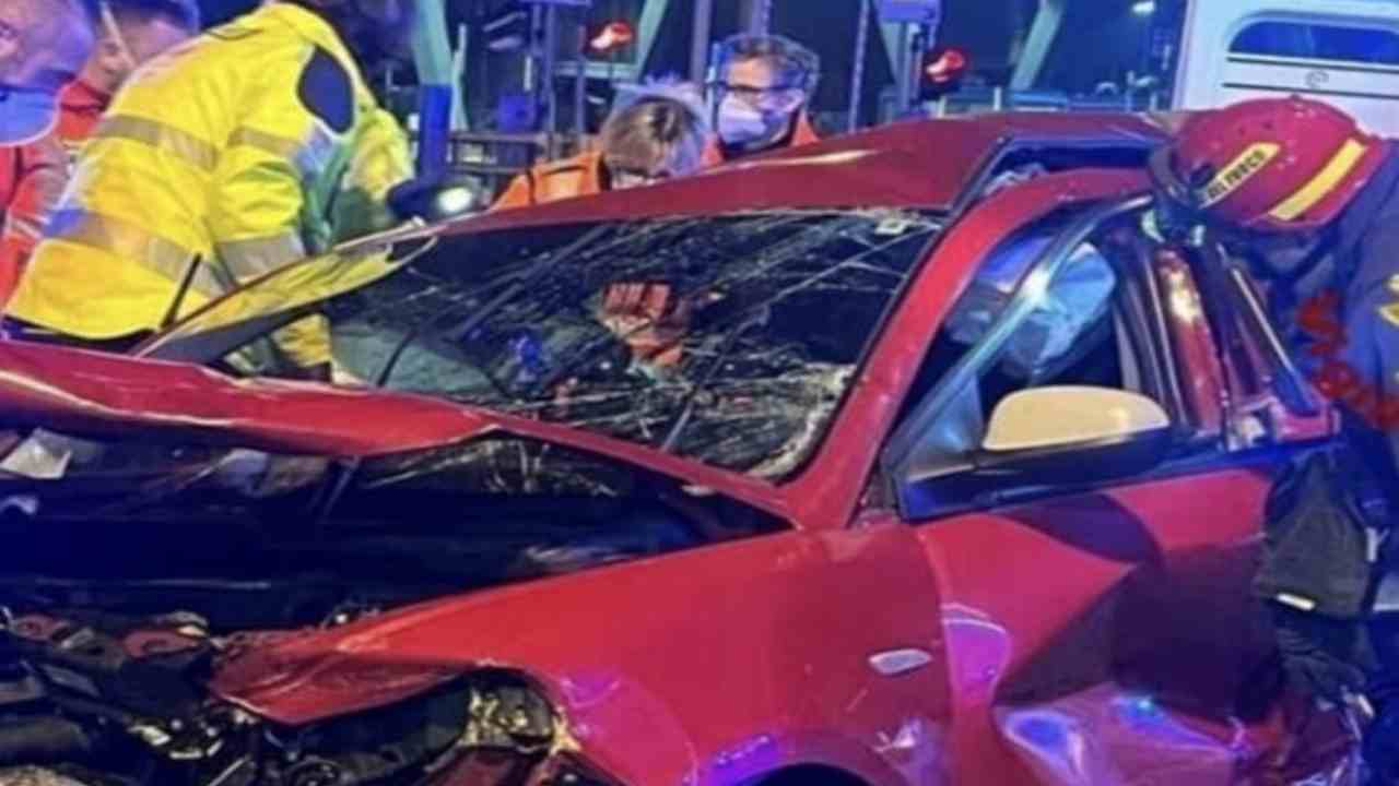 Milano incidente ghisolfa uccide due donne